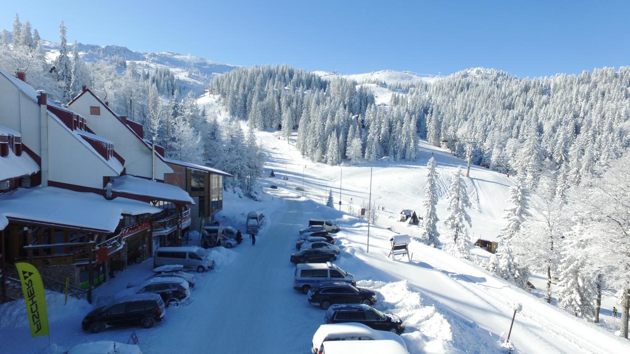 Hotel Dva Javora Jahorina Extérieur photo